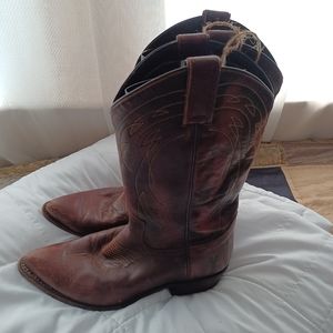 Frye cowboy boots sz 10